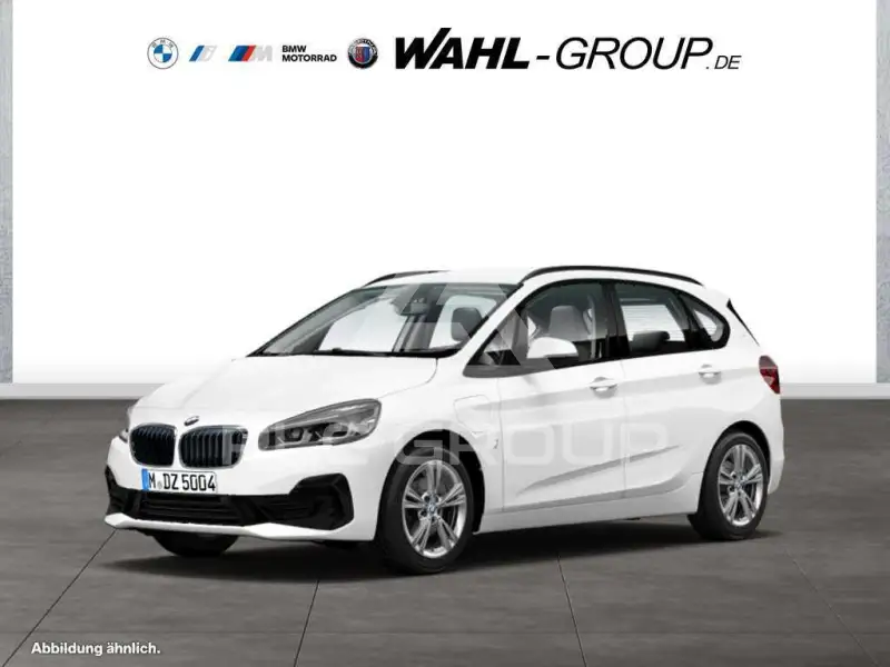2019 BMW 225