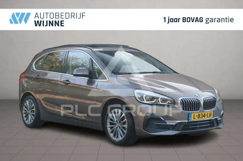 2019 BMW 225