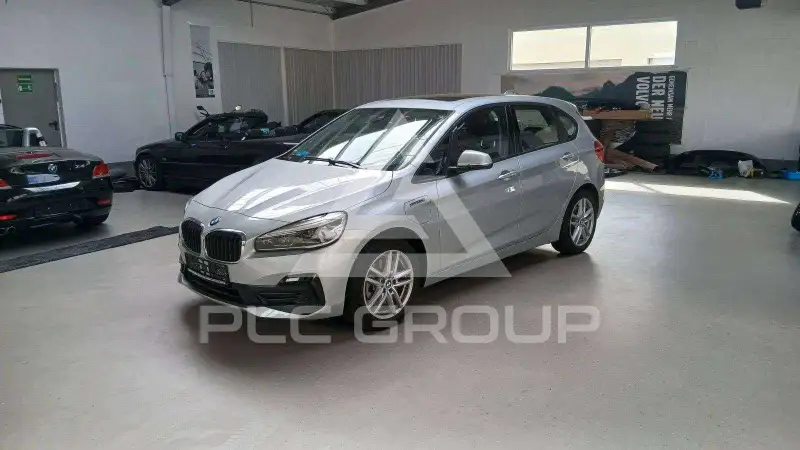 2019 BMW 225