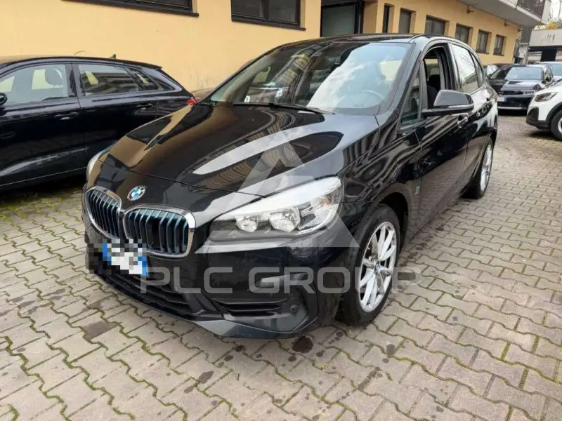 2019 BMW 225