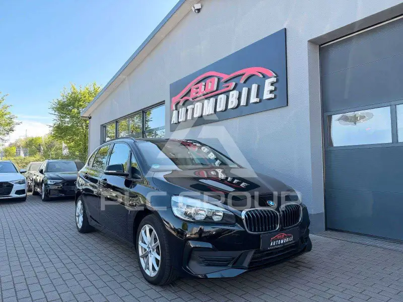 2019 BMW 225