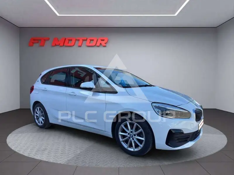 2019 BMW 225