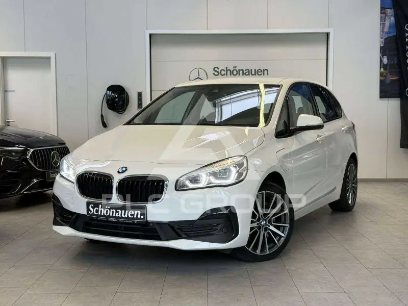 2019 BMW 225