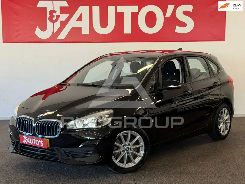 2019 BMW 225