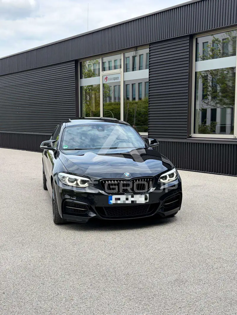 2019 BMW 240M