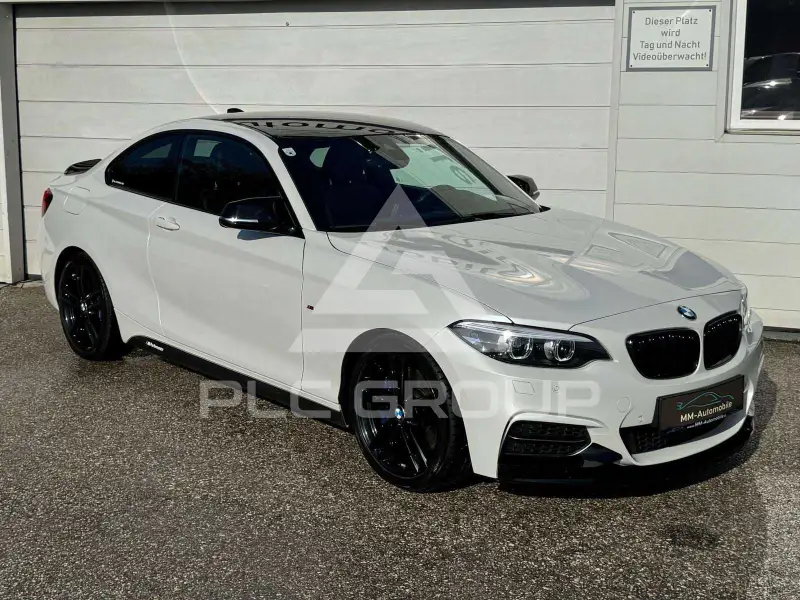 2019 BMW 240M