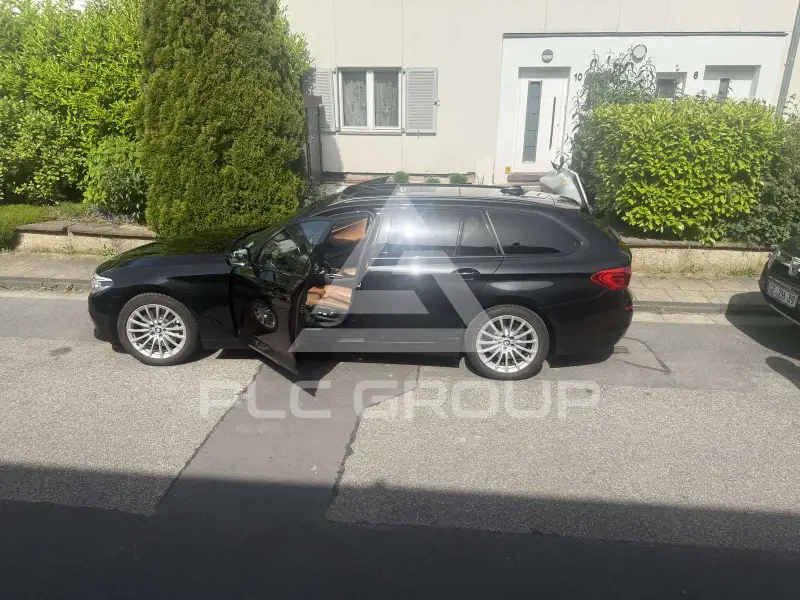2019 BMW 530