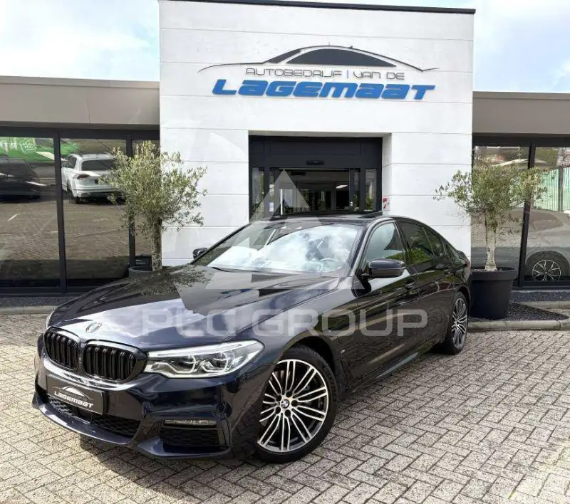 2019 BMW 530