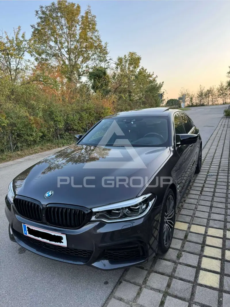 2019 BMW 530