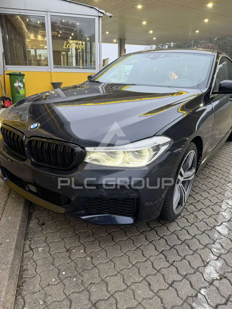 2019 BMW 530