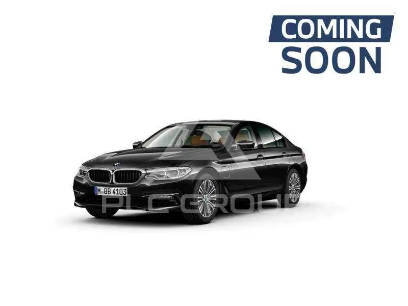 2019 BMW 530