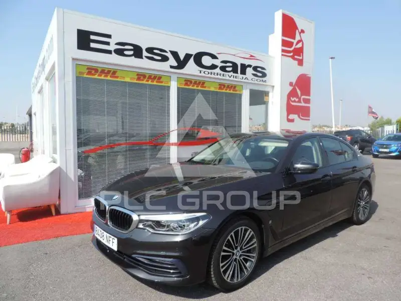 2019 BMW 530
