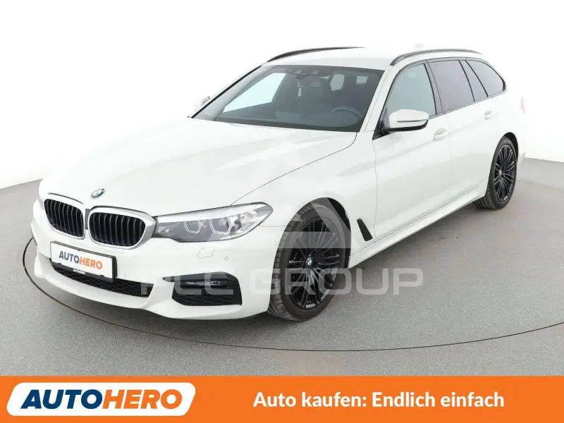 2019 BMW 530