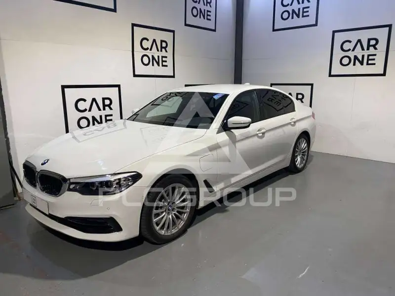 2019 BMW 530