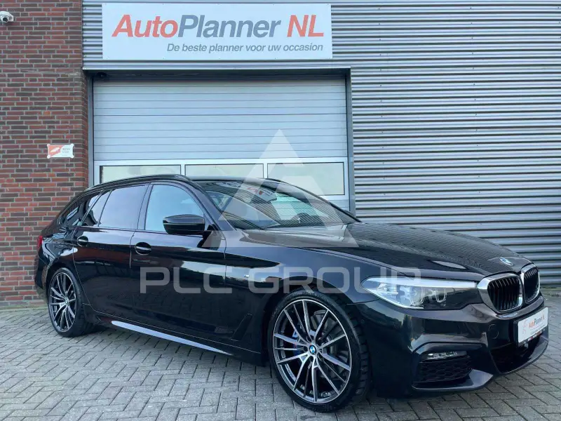 2019 BMW 530
