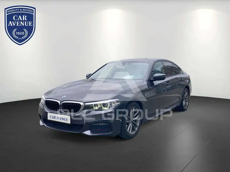 2019 BMW 530