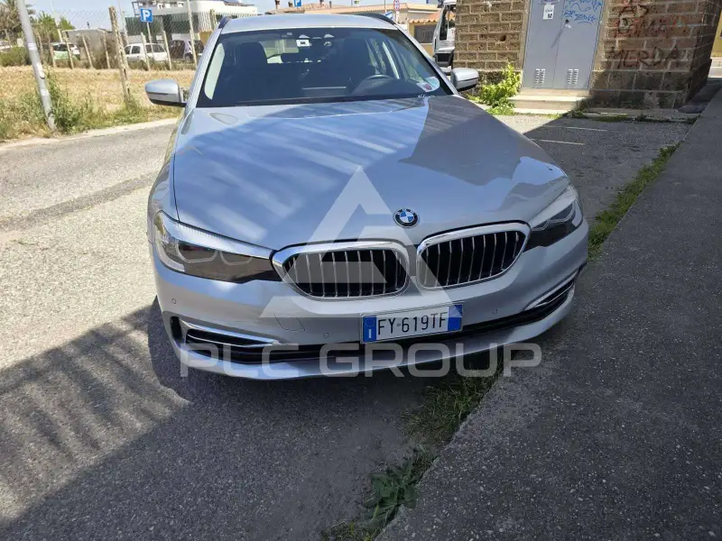 2019 BMW 530