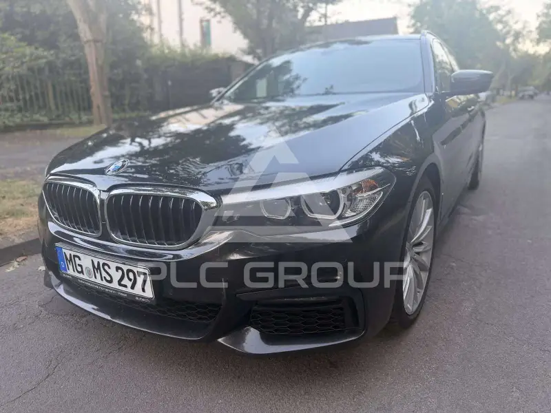 2019 BMW 530