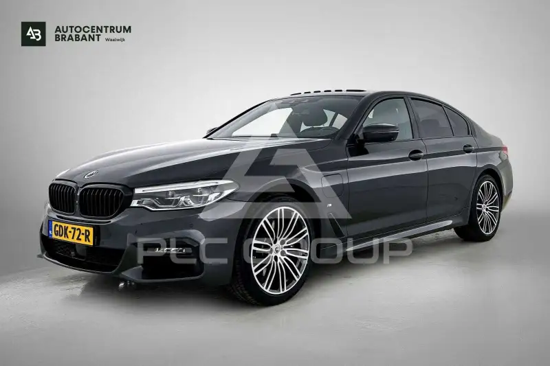 2019 BMW 530