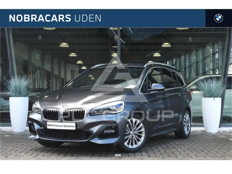 2019 BMW 218