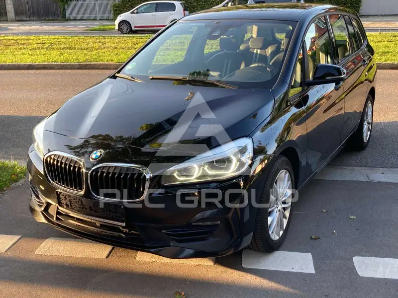 2019 BMW 218