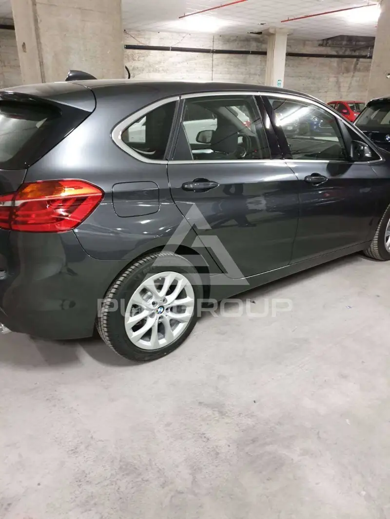 2019 BMW 218