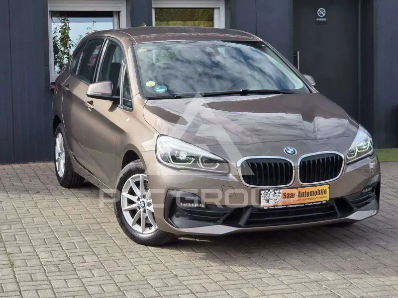 2019 BMW 218