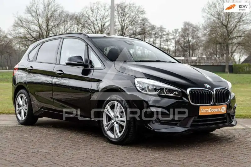 2019 BMW 218
