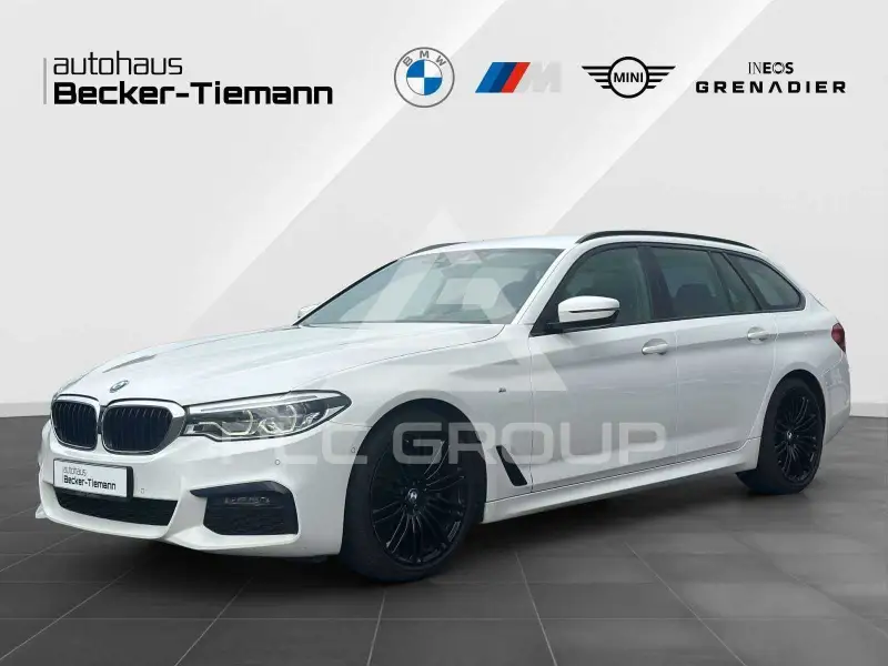 2019 BMW 525