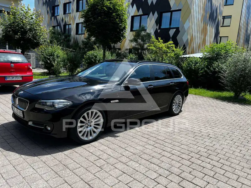 2019 BMW 525