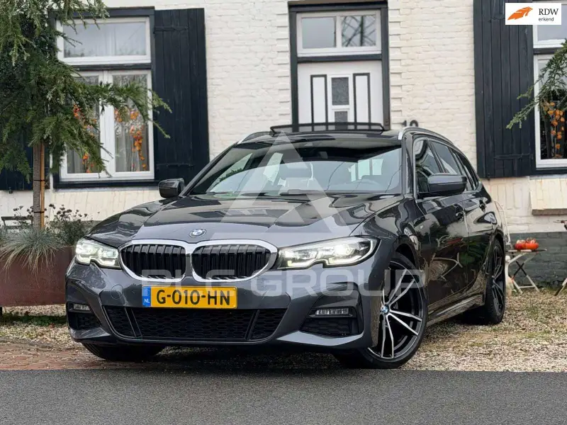 2019 BMW 320