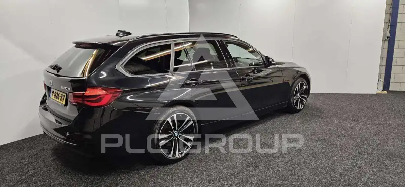 2019 BMW 320