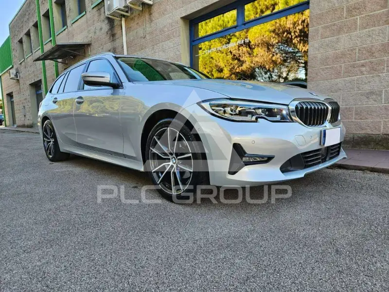 2019 BMW 320