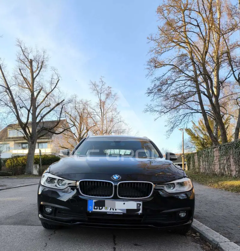 2019 BMW 320