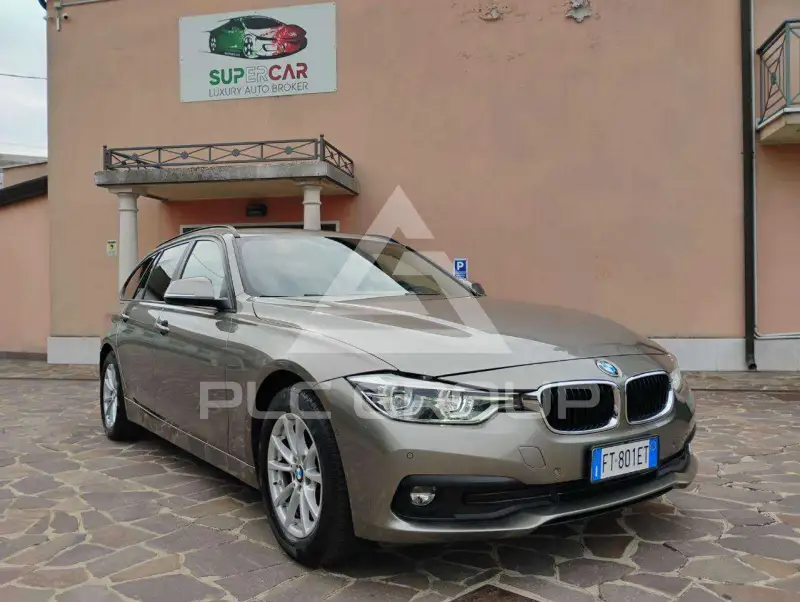 2019 BMW 320
