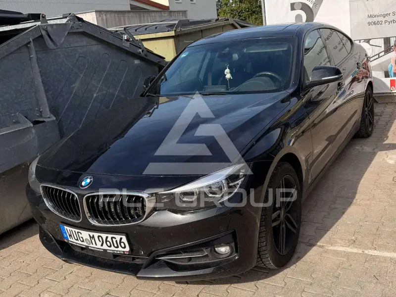 2019 BMW 320