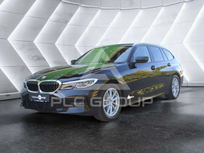 2019 BMW 320