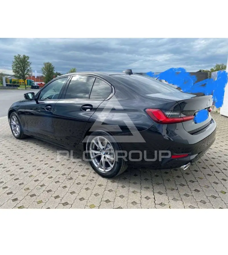 2019 BMW 320