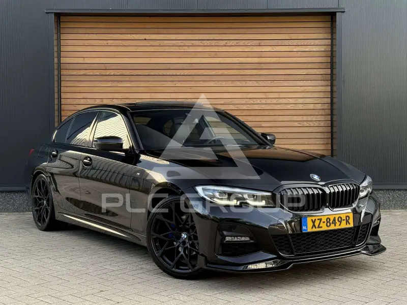 2019 BMW 320