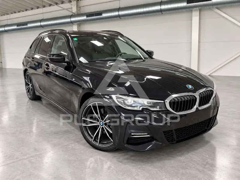 2019 BMW 320