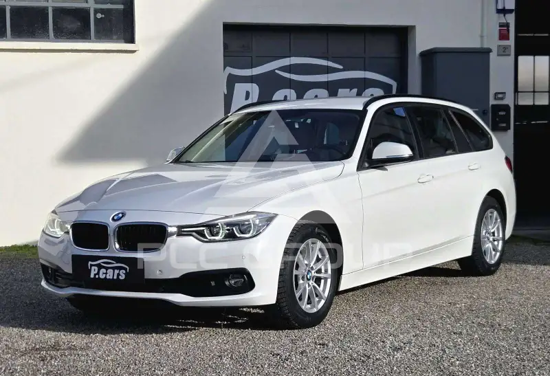 2019 BMW 320