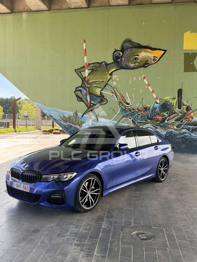 2019 BMW 330