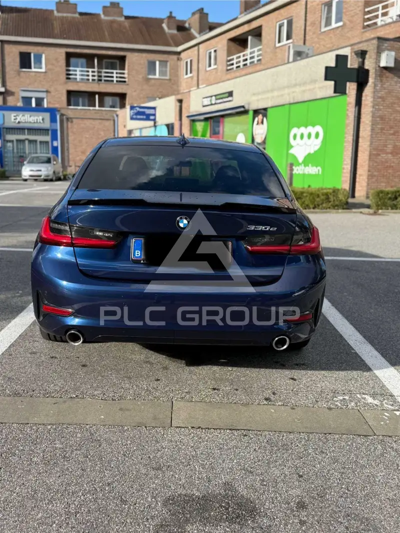 2019 BMW 330