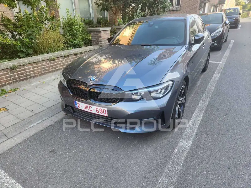 2019 BMW 330