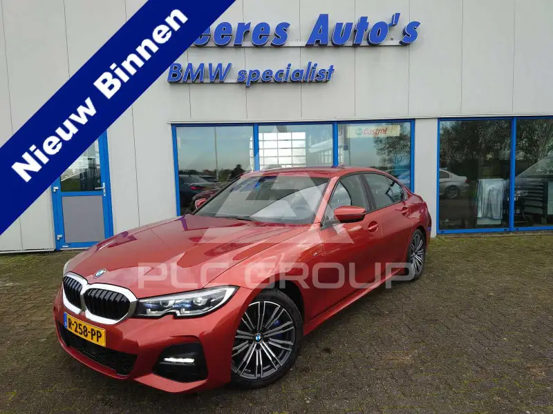 2019 BMW 330