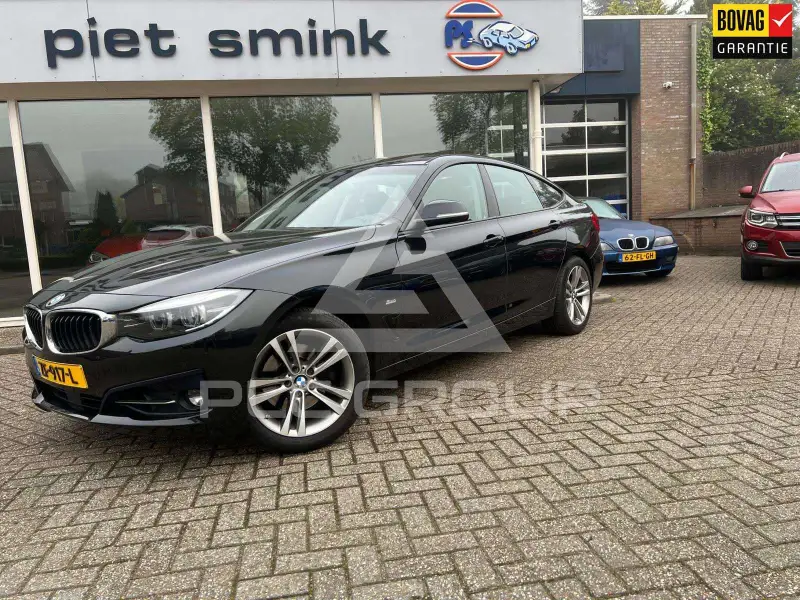 2019 BMW 330