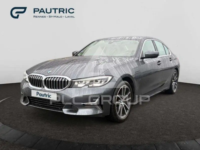 2019 BMW 330