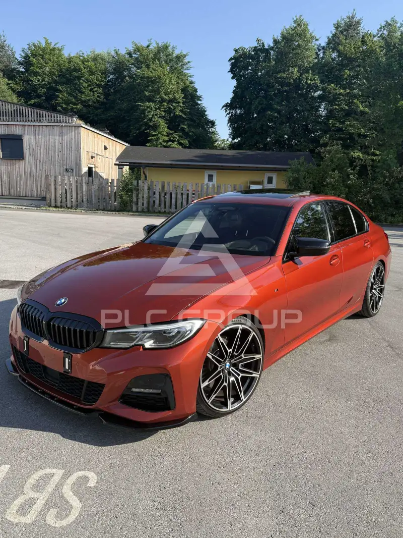2019 BMW 330