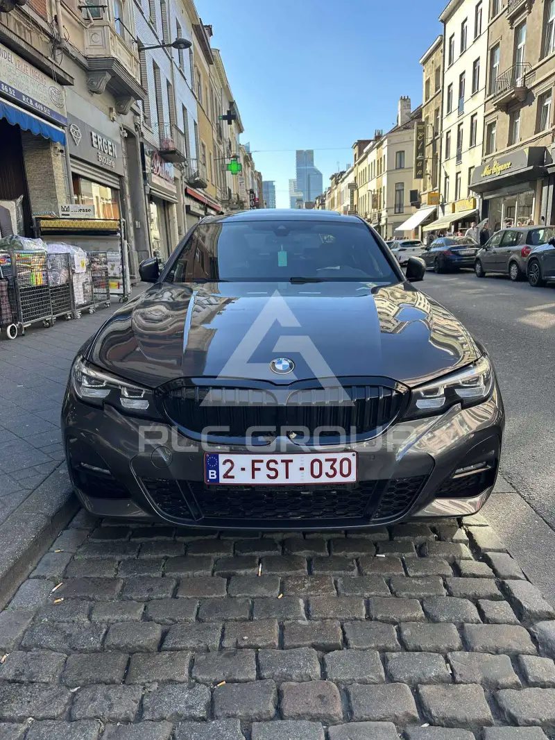 2019 BMW 330