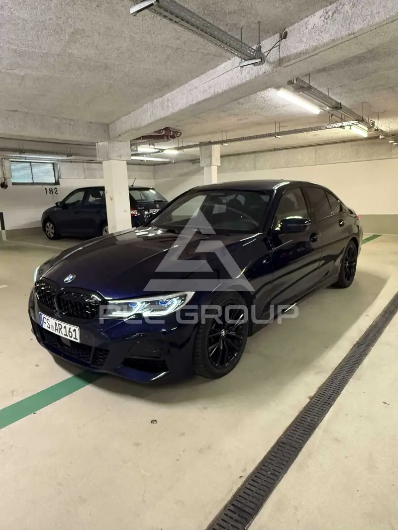2019 BMW 330